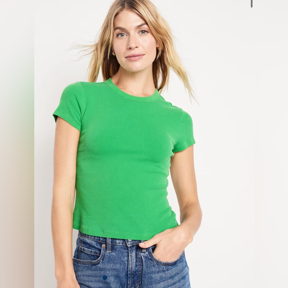Old Navy Tee Kelly Green